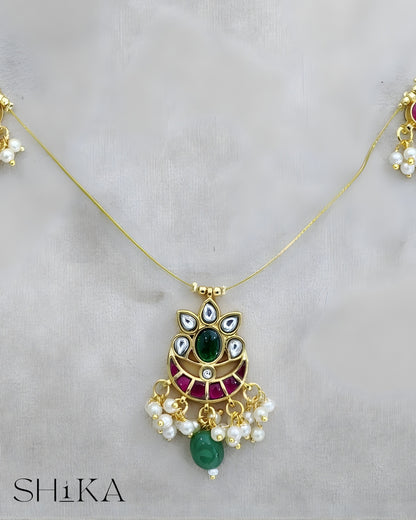 Harita Kamala Kundan Invisible Necklace