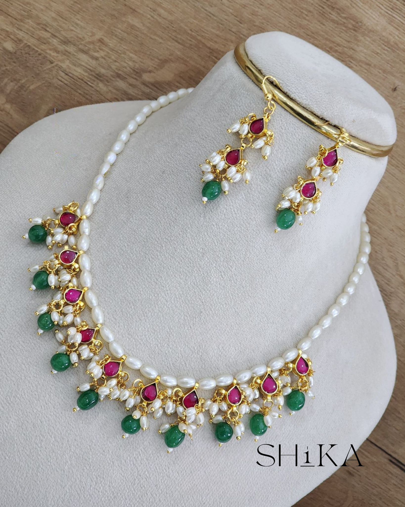 Jadau Kundan Fancy Necklace Set