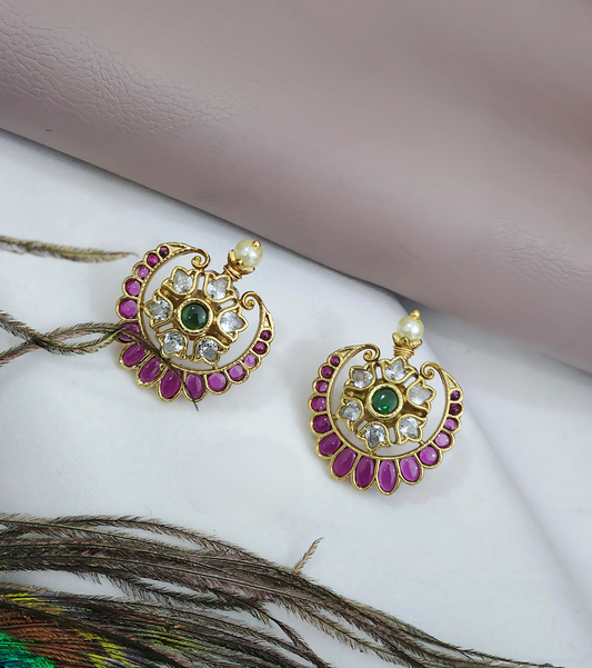 Pari Earrings