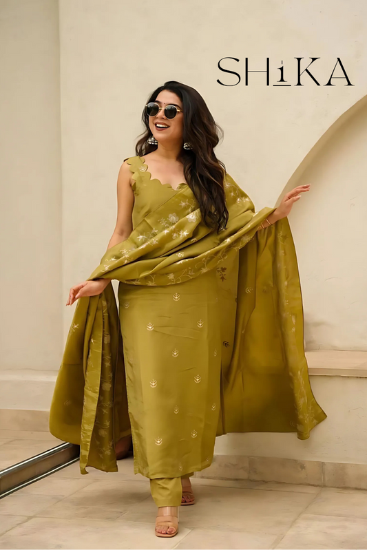 Leela Kurti set