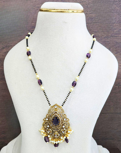 Victorian Locket Nalla Pusalu