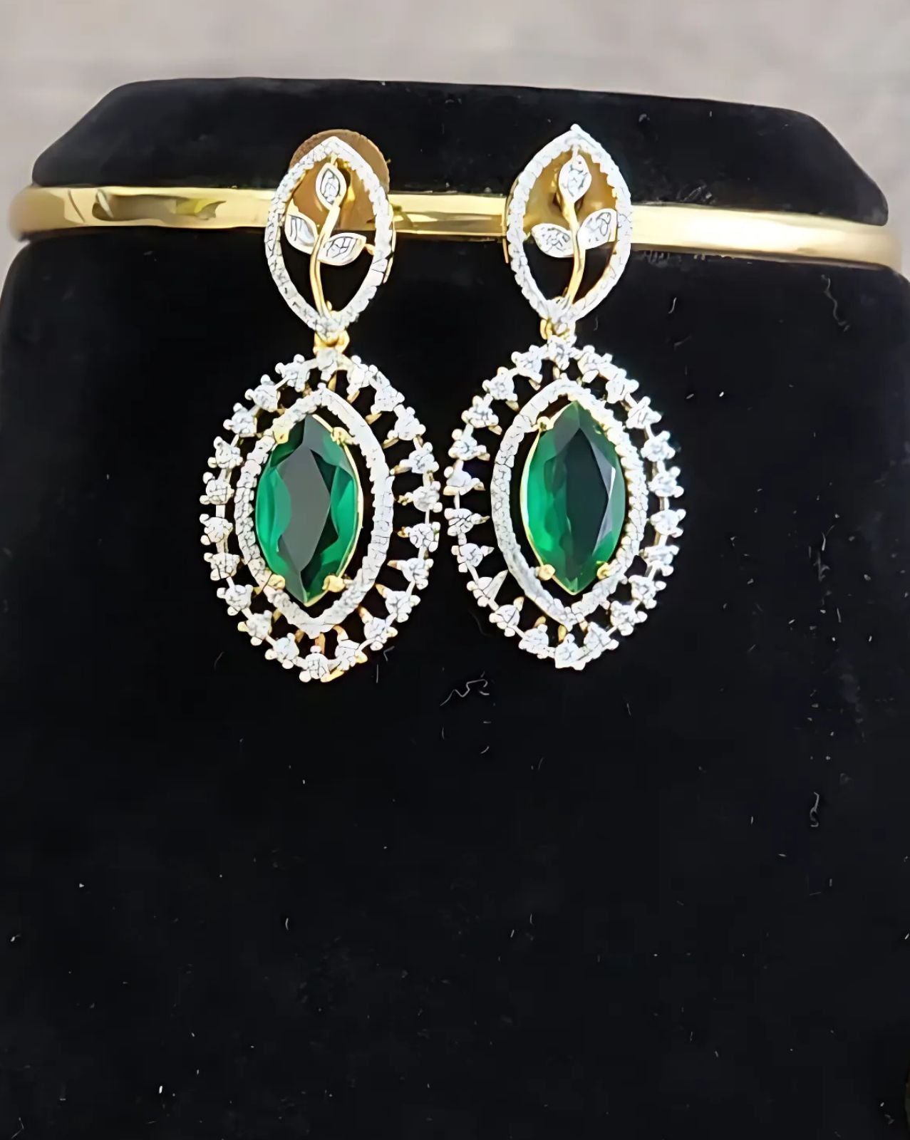 AD Stone Necklace Set