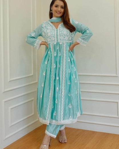 Chanda Chikankari